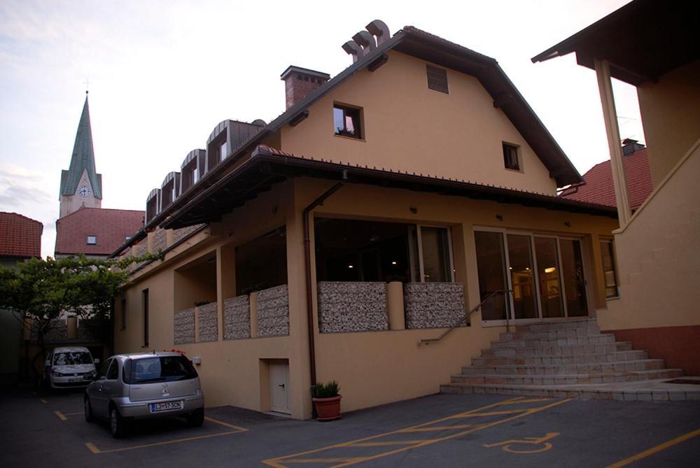 Hotel Opara Trebnje Kültér fotó